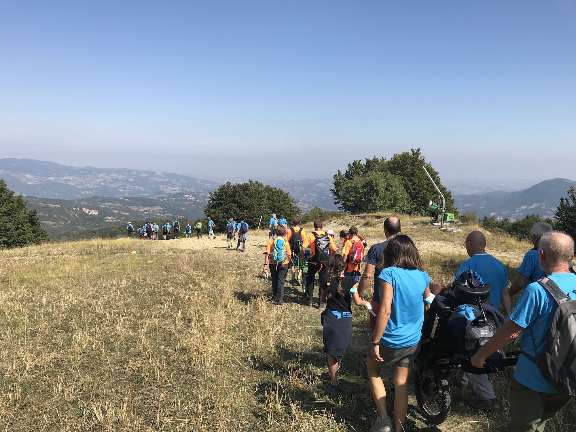 “A ruota libera”, a Domodossola il secondo raduno nazionale del Cai per gli escursionisti con mobilità ridotta